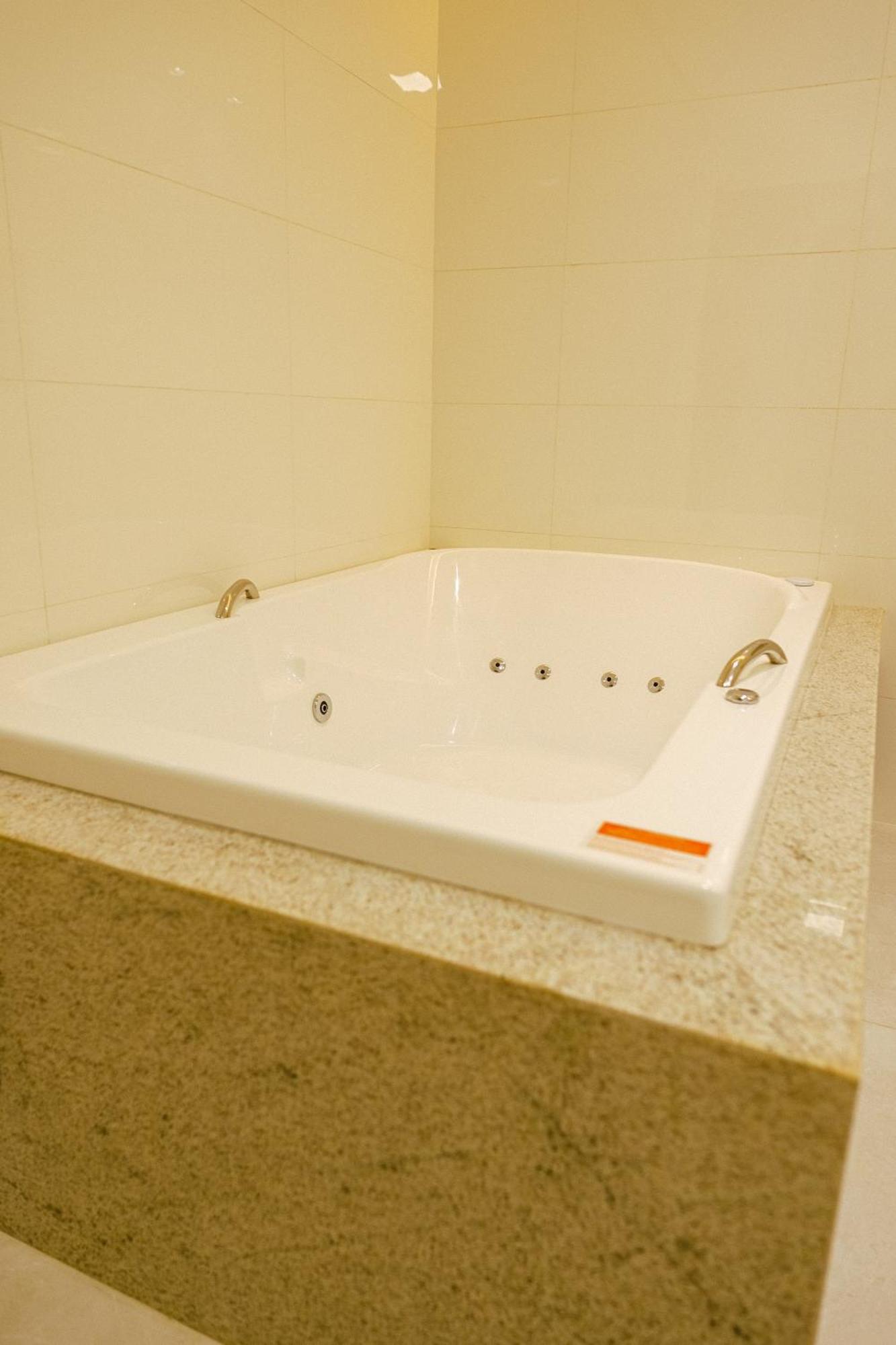 Oasis Hotel Miracema do Tocantins エクステリア 写真