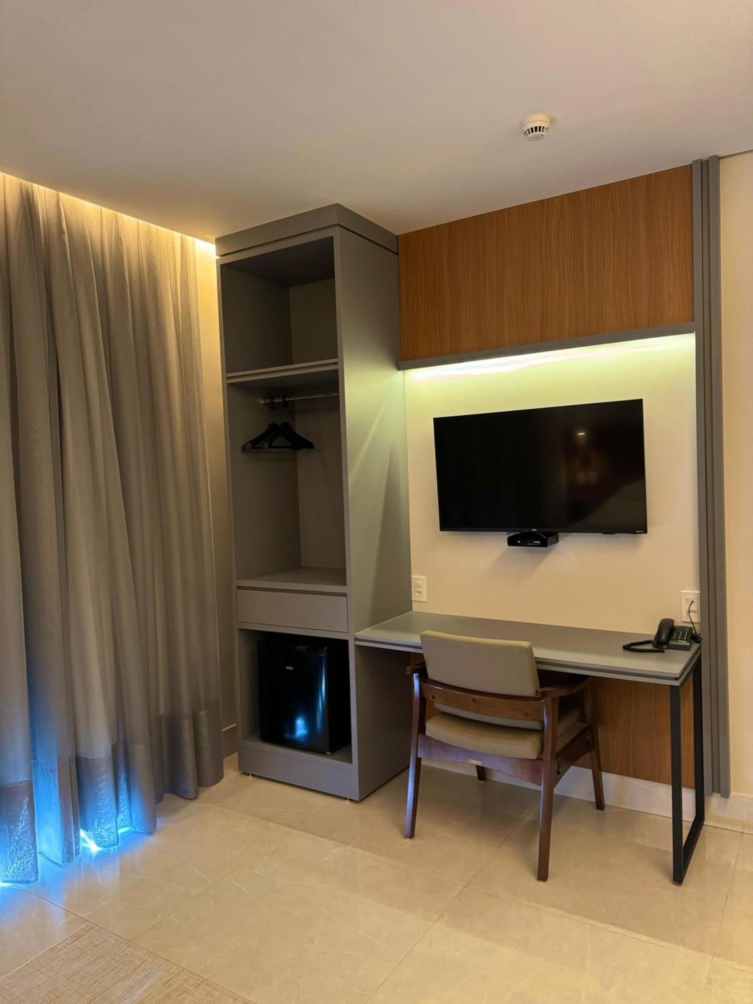 Oasis Hotel Miracema do Tocantins エクステリア 写真